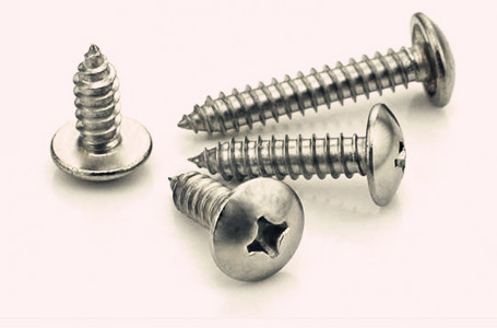自攻自鉆螺釘供應(yīng)商在哪找？推薦日升緊固！