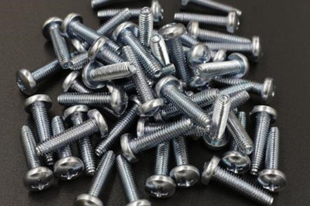 做好三角螺釘清洗和檢查工作，讓工件更堅固！