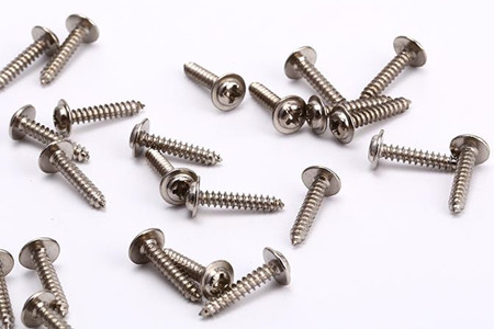家庭裝修時(shí)如何選擇合適的自攻螺釘？