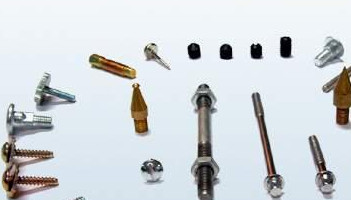 不銹鋼非標(biāo)螺釘會不會生銹？